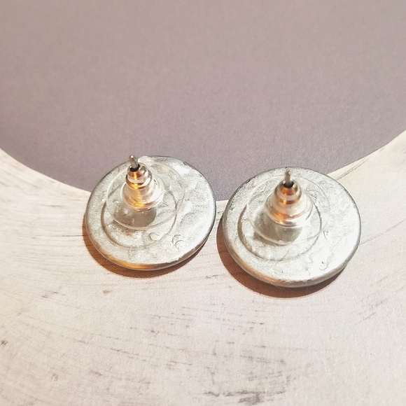 MzMax Resin Designs Life Is Good Believe Dream Stud Earrings - Picture 6 of 8